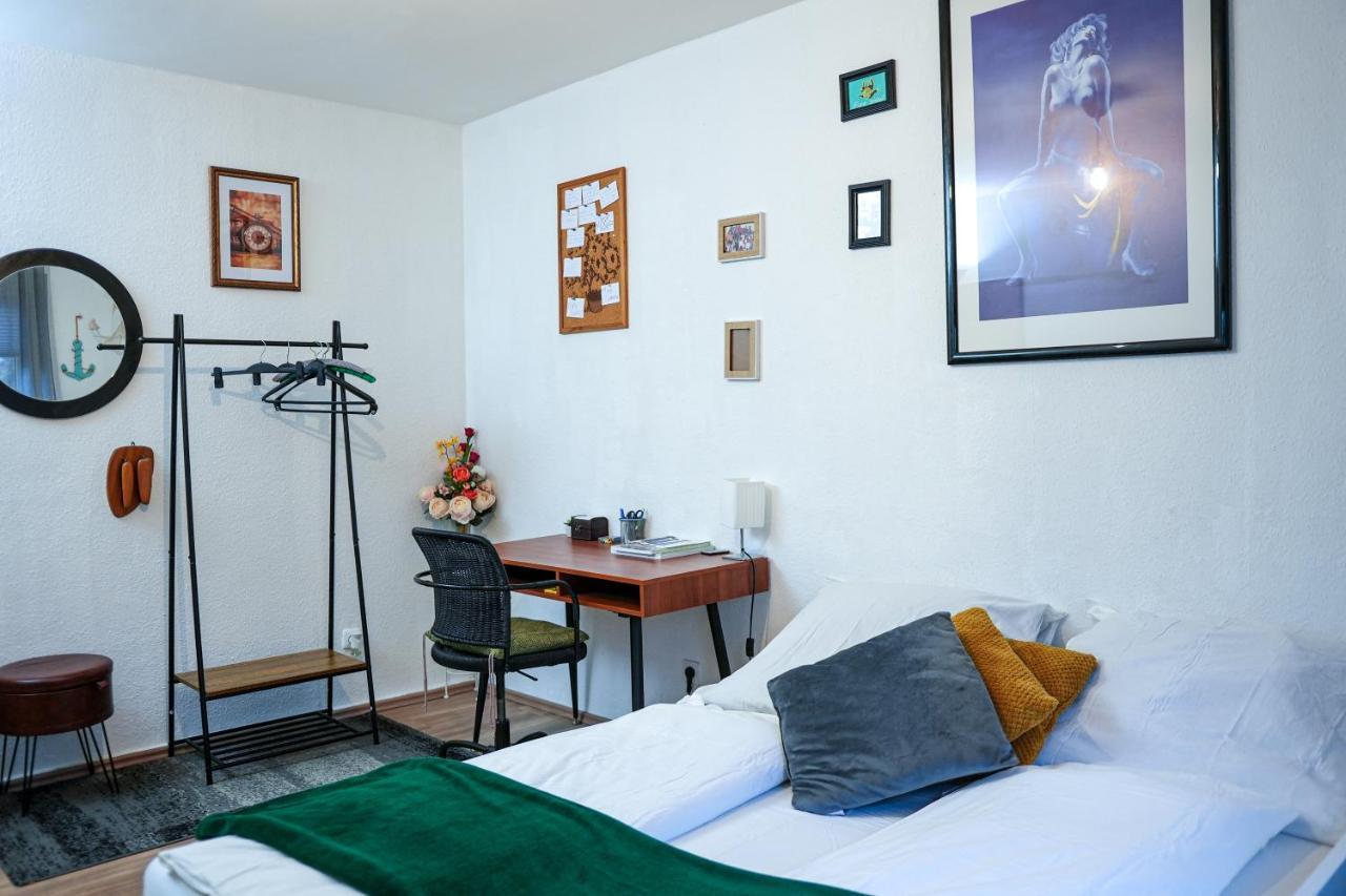 Privatzimmer In Apartment-Gastgeber: Ist Nelson 格拉德贝克 外观 照片